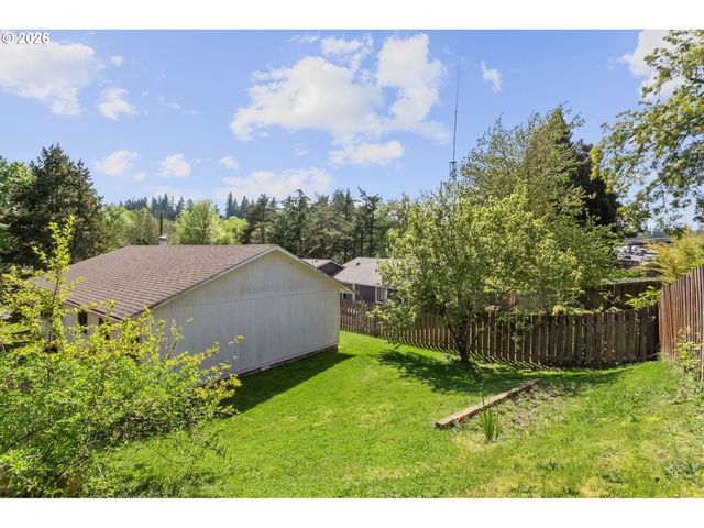 3909 Sw WILBARD St, Portland, OR 97219