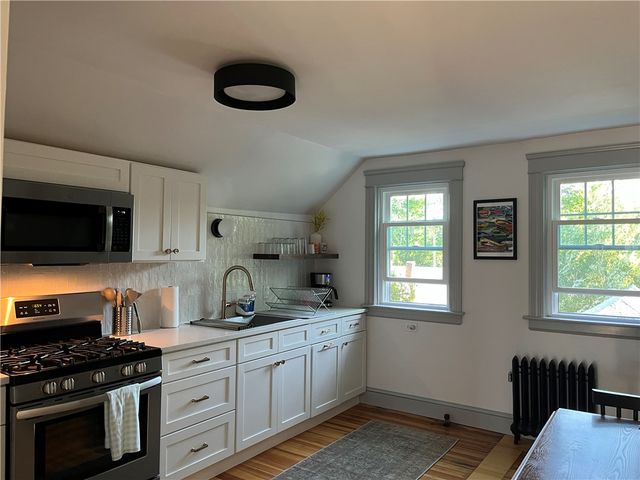 25 View Street, Providence, RI 02908