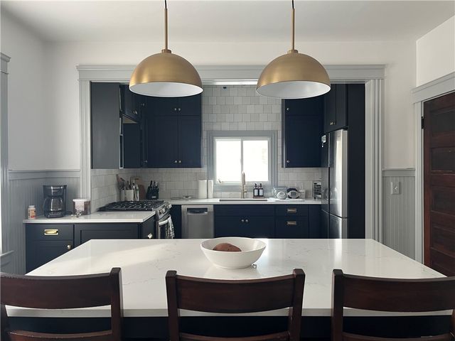 25 View Street, Providence, RI 02908