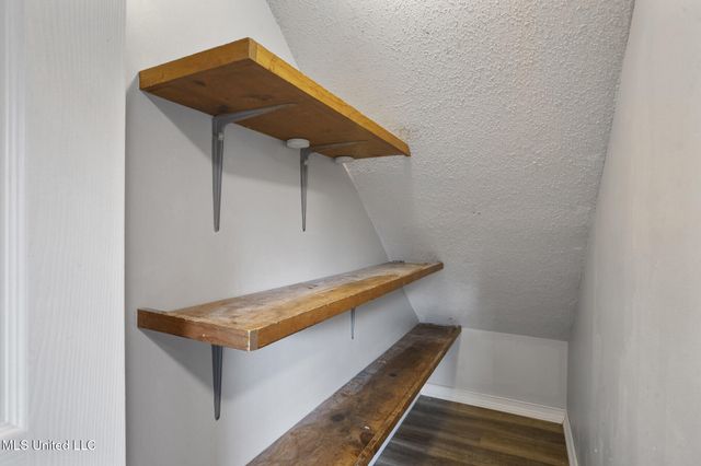 535 Leeville Road, Petal, MS 39465