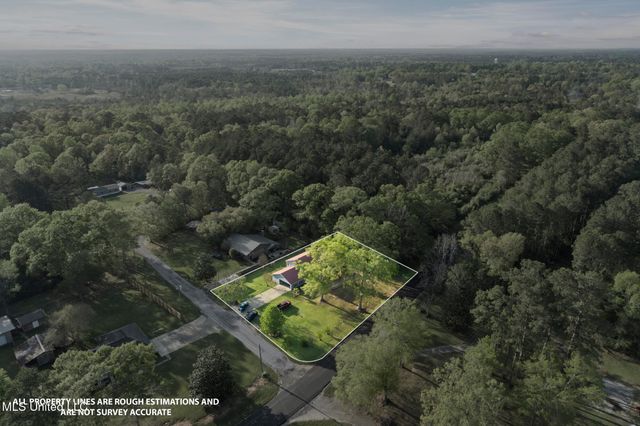 535 Leeville Road, Petal, MS 39465