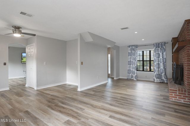 535 Leeville Road, Petal, MS 39465