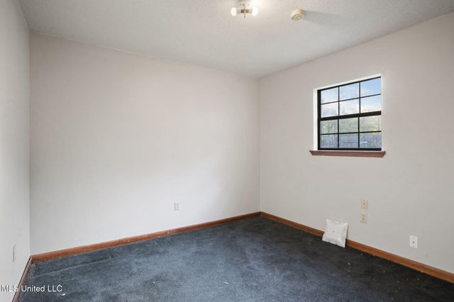 535 Leeville Road, Petal, MS 39465