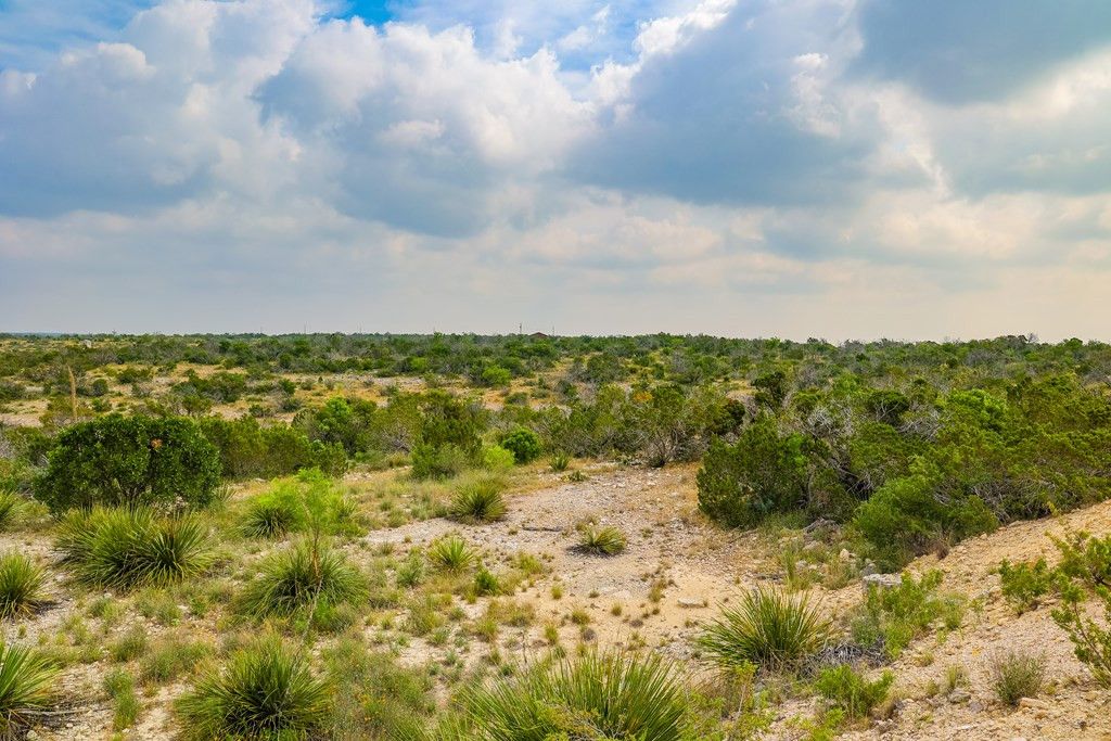 Image 17 of property listing at 205 Short Road, Ozona, TX 76943