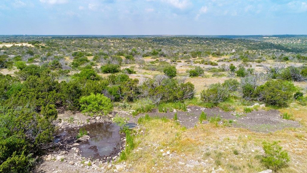Image 20 of property listing at 205 Short Road, Ozona, TX 76943