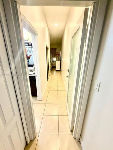 522 NE 20th Ave, Homestead, FL 33033