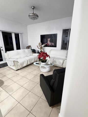 522 NE 20th Ave, Homestead, FL 33033