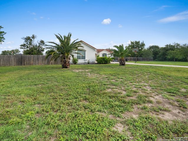 4827 Ayrshire Dr, San Antonio, TX 78217
