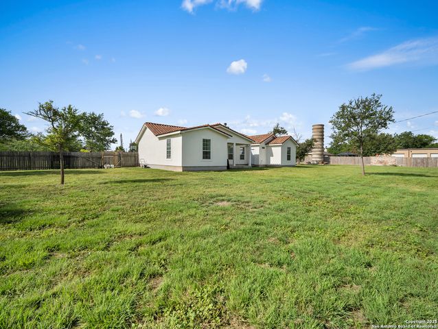 4827 Ayrshire Dr, San Antonio, TX 78217