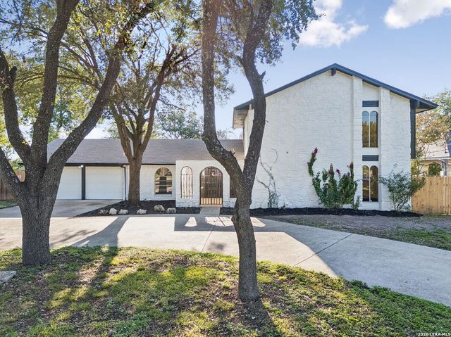 1422 E Sunshine Dr, San Antonio, TX 78228
