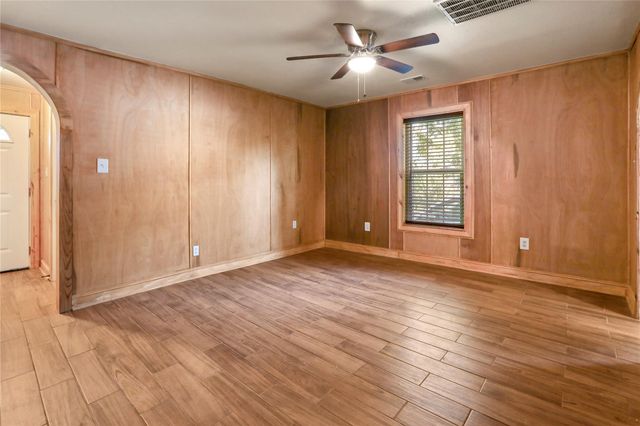 4606 Antha Street, Houston, TX 77016