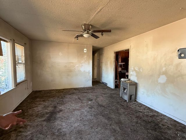 2419 39th Street, Lubbock, TX 79412