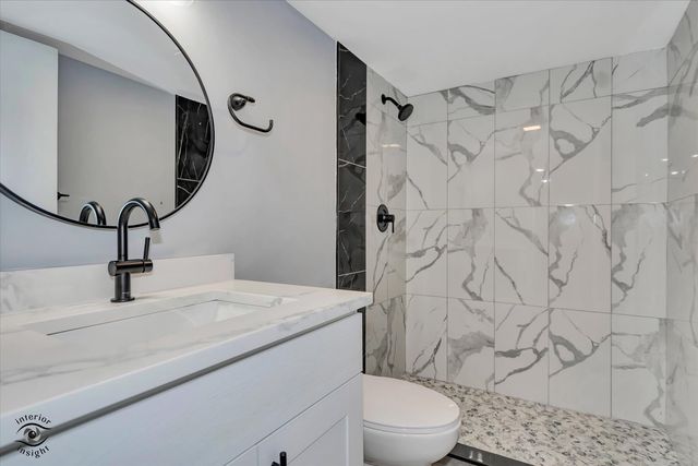 702 S Lincoln Avenue, Kankakee, IL 60901