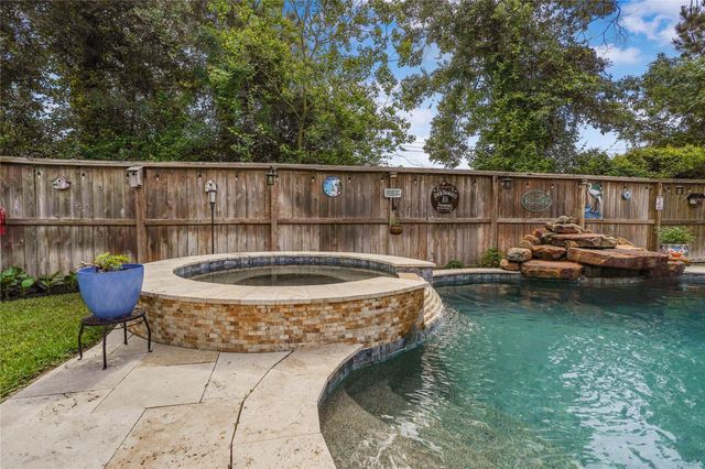 23478 Fauburg Drive, New Caney, TX 77357