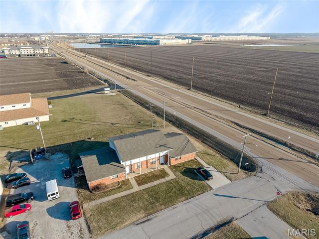 1 and 3 Georgetown Drive, Granite City, IL 62040
