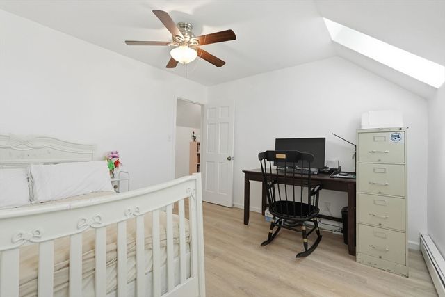 54 Taylor St, Granby, MA 01033