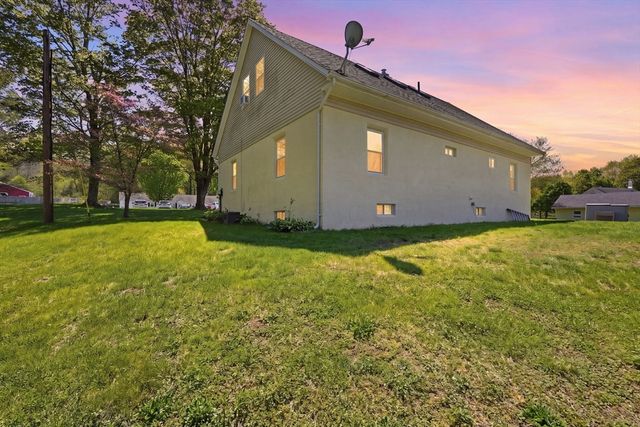 54 Taylor St, Granby, MA 01033