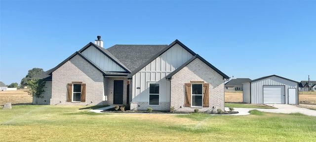 1013 Sabrina Court, Weatherford, TX 76085