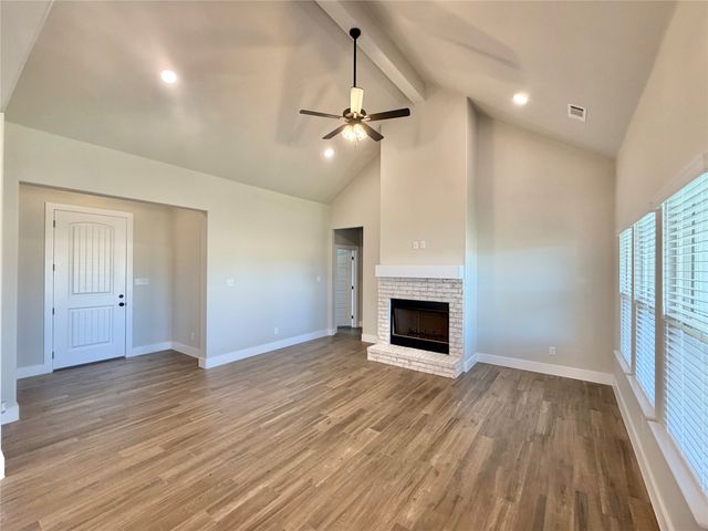 1013 Sabrina Court, Weatherford, TX 76085