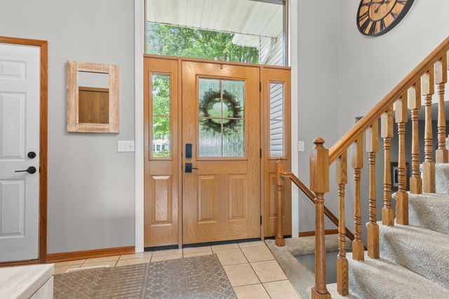 349 69th Street N, Mahtomedi, MN 55115