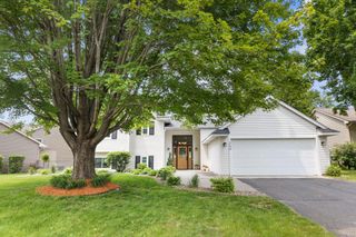 349 69th Street N, Mahtomedi, MN 55115
