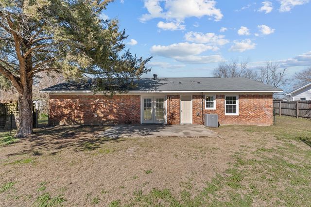 10 Culpepper, Daleville, AL 36330