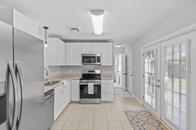 10 Culpepper, Daleville, AL 36330