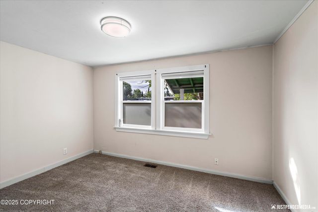 1801 Cleveland Avenue, Anchorage, AK 99517