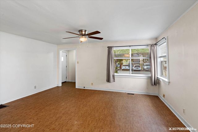 1801 Cleveland Avenue, Anchorage, AK 99517