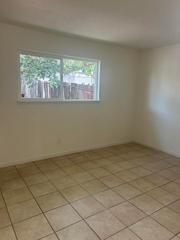 13376 Camino Del Norte NE, Albuquerque, NM 87123