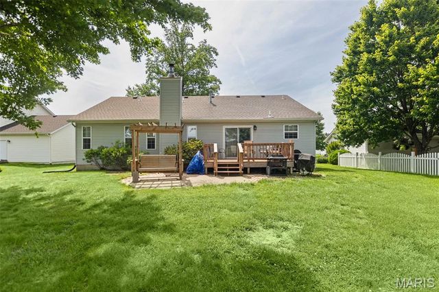 616 Sundance Trail, Troy, IL 62294