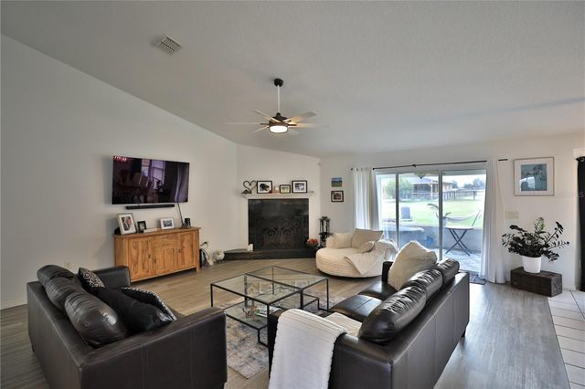 20462 SW 36TH STREET, Dunnellon, FL 34431