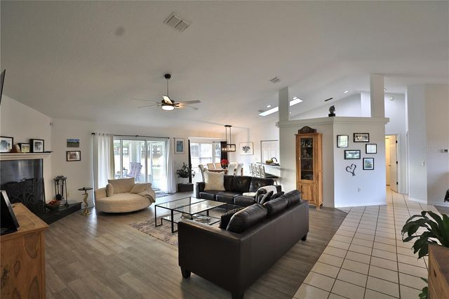 20462 SW 36TH STREET, Dunnellon, FL 34431