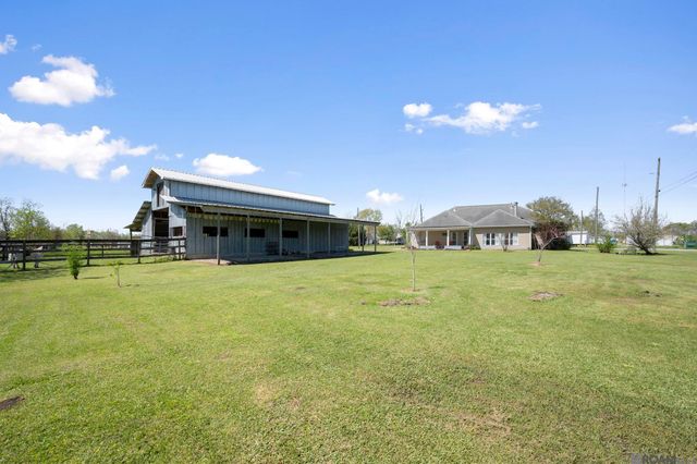 41082 Millie Rd, Gonzales, LA 70737