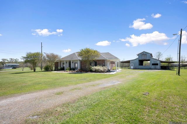 41082 Millie Rd, Gonzales, LA 70737