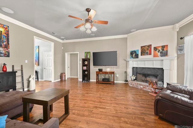 41082 Millie Rd, Gonzales, LA 70737