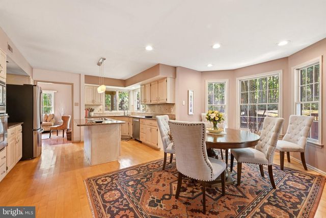 5 DEVONWOOD CT, Voorhees, NJ 08043