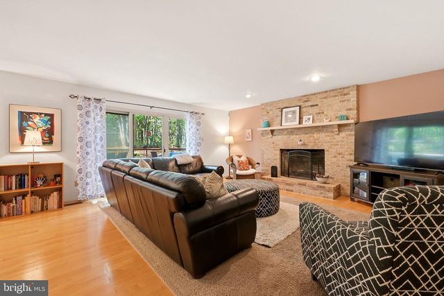 5 DEVONWOOD CT, Voorhees, NJ 08043