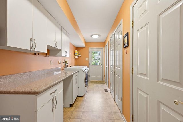 5 DEVONWOOD CT, Voorhees, NJ 08043