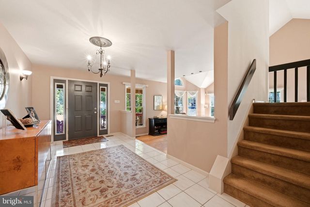 5 DEVONWOOD CT, Voorhees, NJ 08043