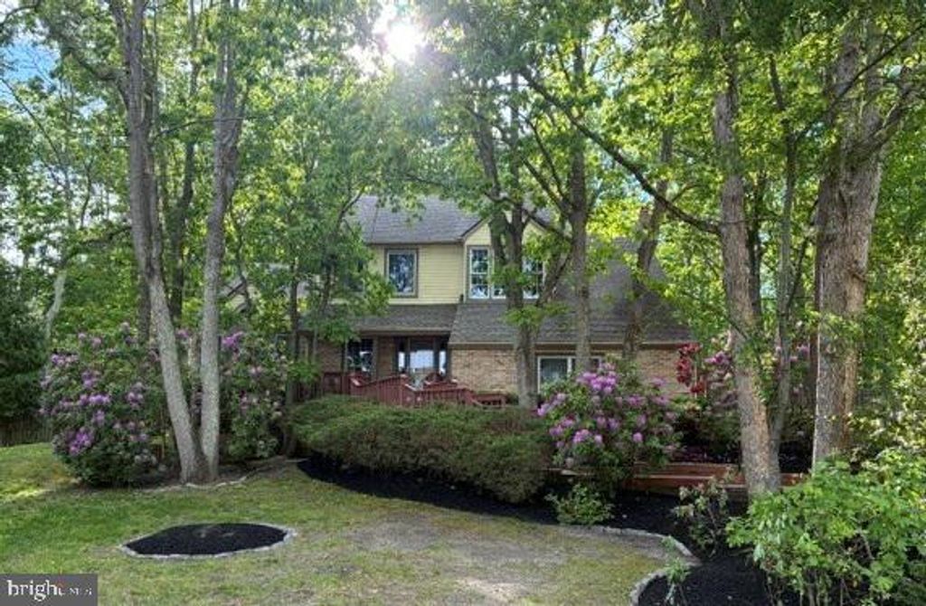 5 DEVONWOOD CT, Voorhees, NJ 08043