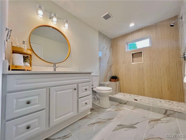 1194 Melville St, Petersburg, VA 23803