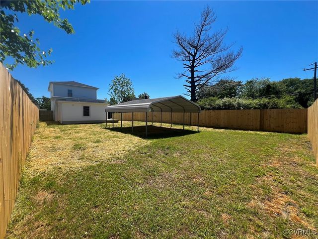 1194 Melville St, Petersburg, VA 23803
