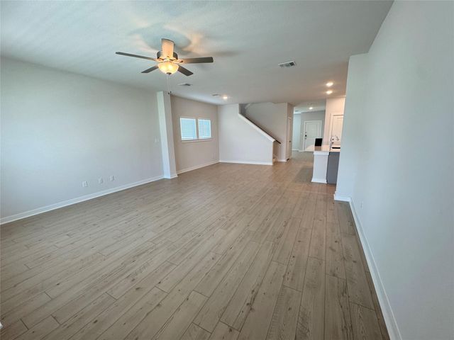 109 Corn LN, Hutto, TX 78634