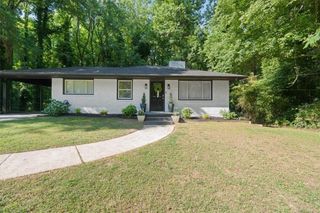 124 Riverbend Circle, Gainesville, GA 30501