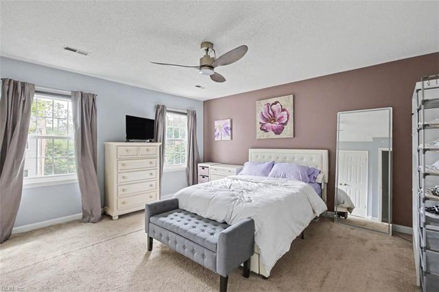 600 Guy LN, Newport News, VA 23602