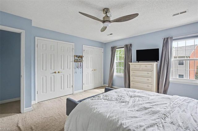 600 Guy LN, Newport News, VA 23602
