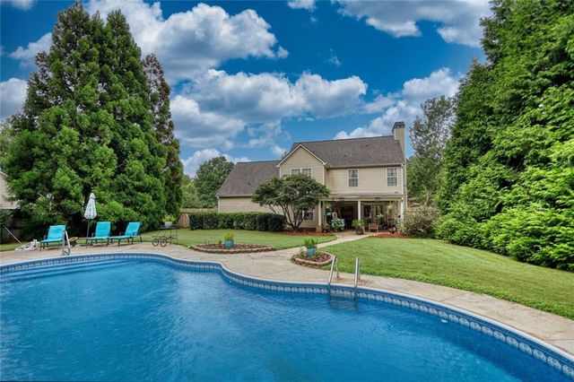 528 Ansley Forest Drive, Monroe, GA 30655
