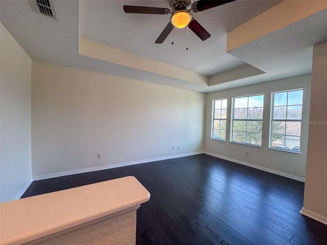 10663 PICTORIAL PARK DRIVE, Tampa, FL 33647