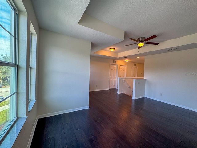 10663 PICTORIAL PARK DRIVE, Tampa, FL 33647